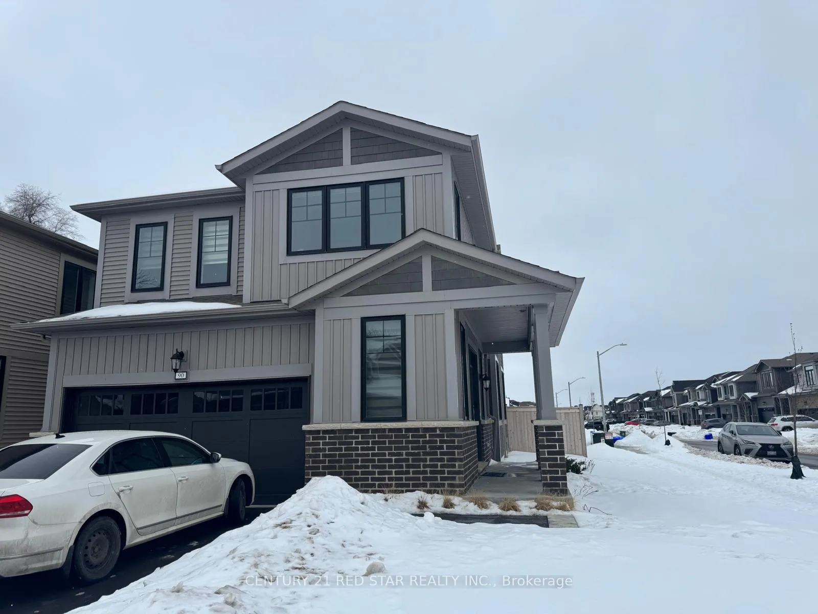 Photo 4 of 90 Marion Street, Hamilton, Mount Hope — HOMEH