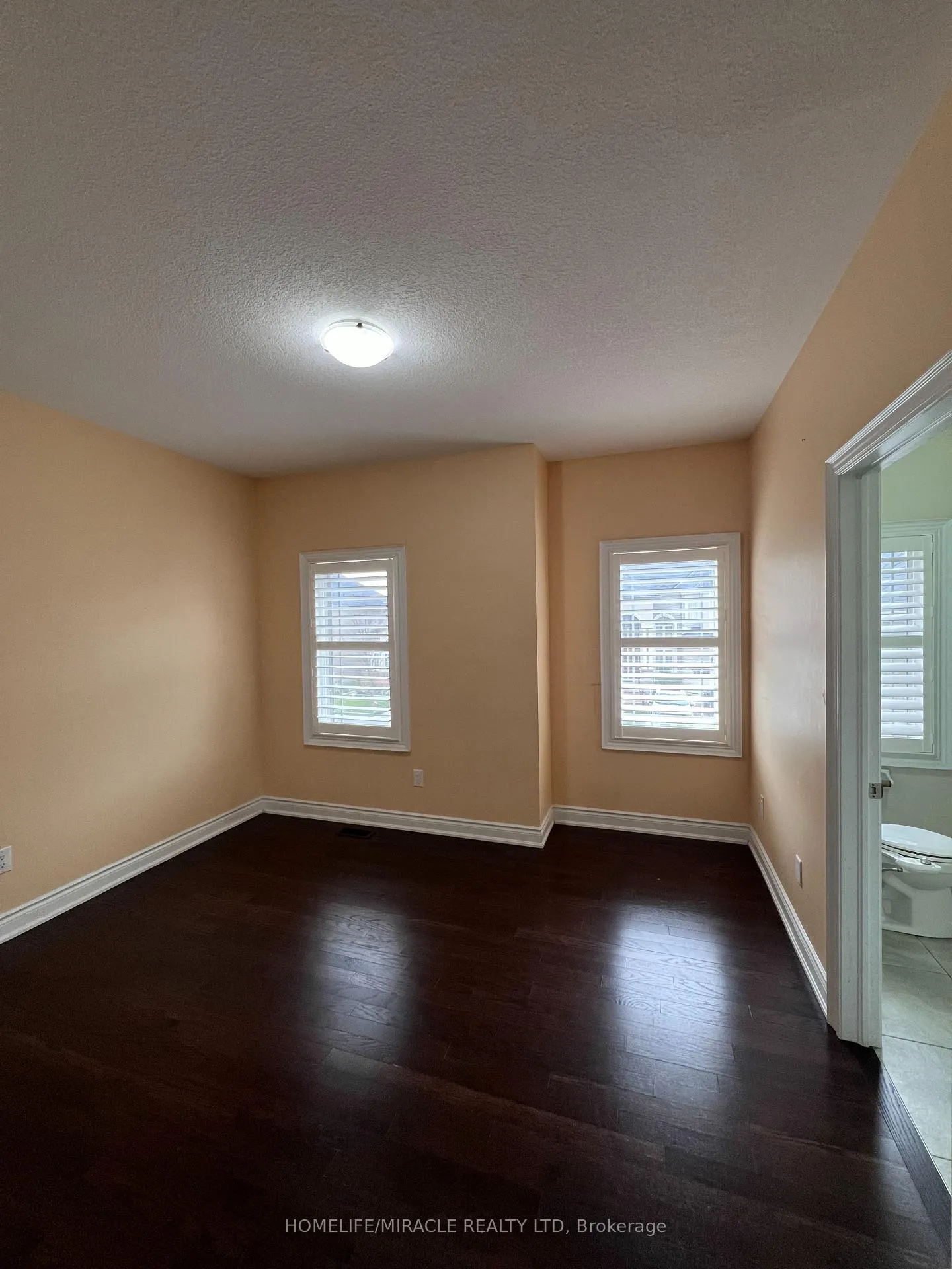 Photo 25 of 8 Arda Crescent, Brampton, Toronto Gore Rural Estate — HOMEH
