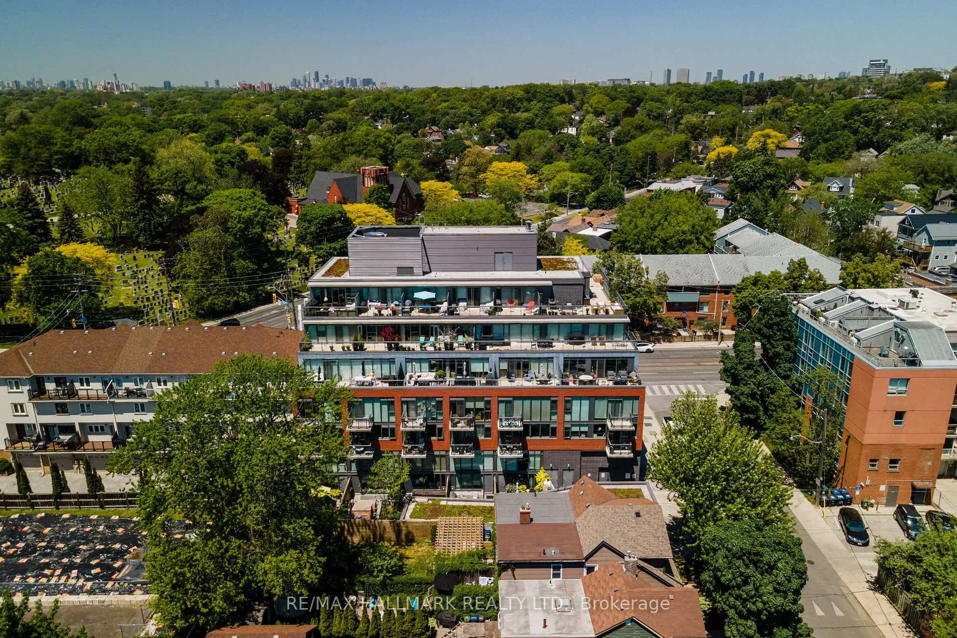 Photo 14 of Unit 201, 60 Haslett Avenue, Toronto, The Beaches — HOMEH