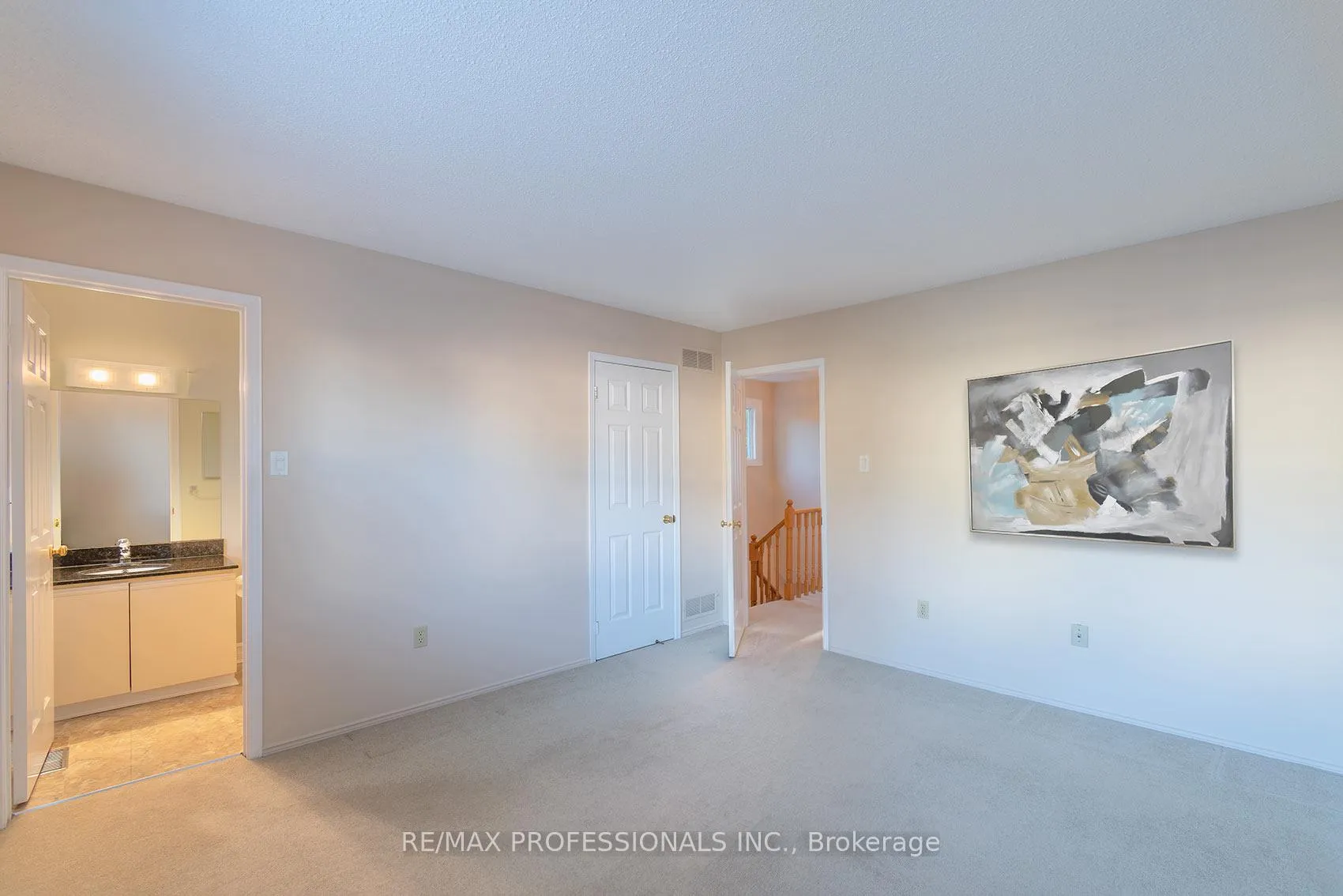 Photo 30 of 7 Tamarack Circle, Etobicoke, Kingsview Village-The Westway — HOMEH