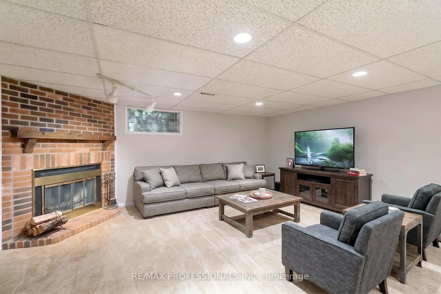 Photo 36 of 7 Tamarack Circle, Etobicoke, Kingsview Village-The Westway — HOMEH