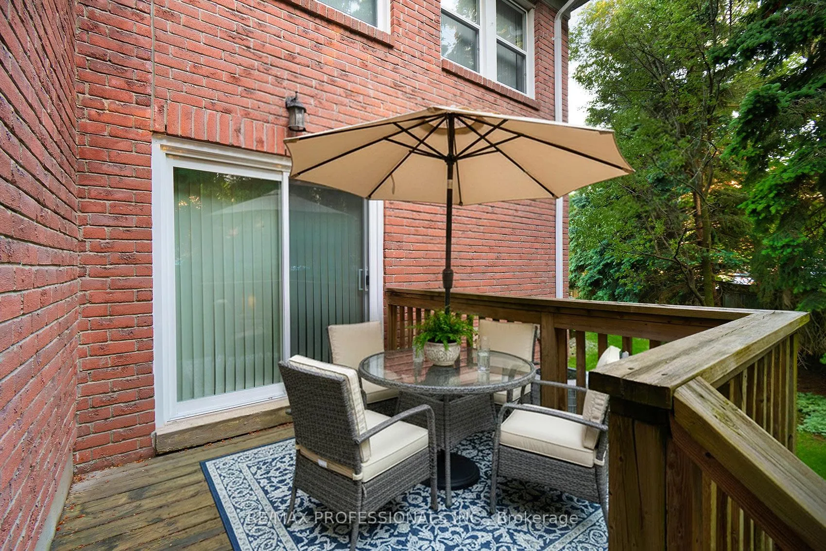 Photo 43 of 7 Tamarack Circle, Etobicoke, Kingsview Village-The Westway — HOMEH