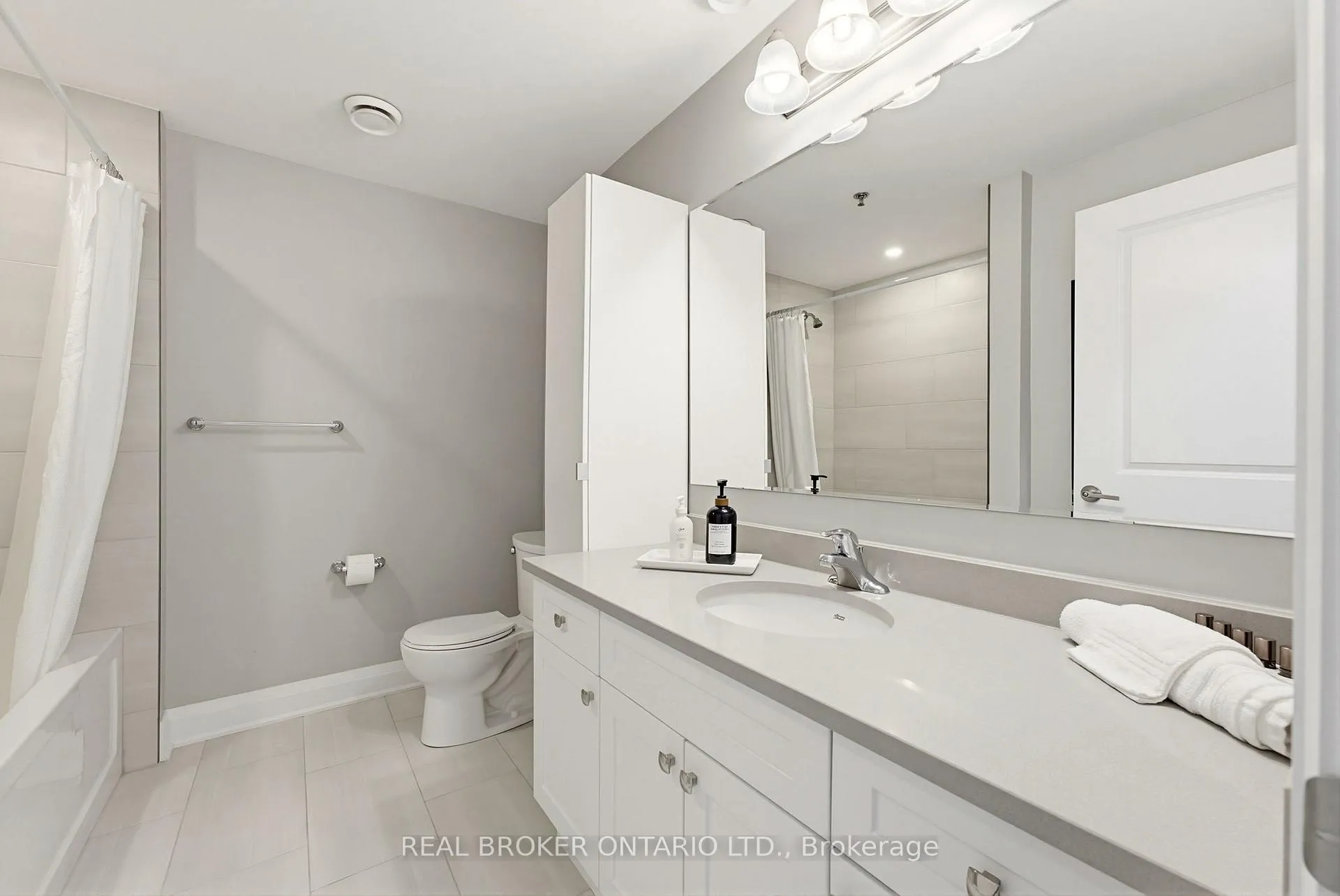 Photo 17 of Unit 102, 247 Grey Silo Road, Waterloo, Eastbridge — HOMEH