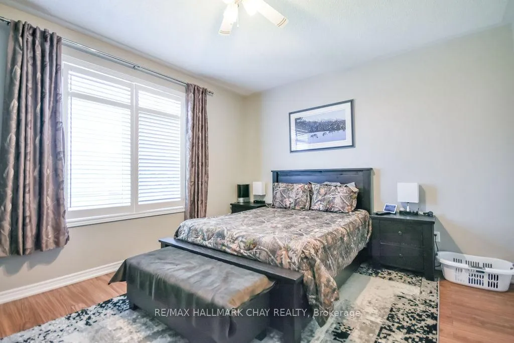 Photo 15 of 34 Meadowood Drive, Wasaga Beach — HOMEH