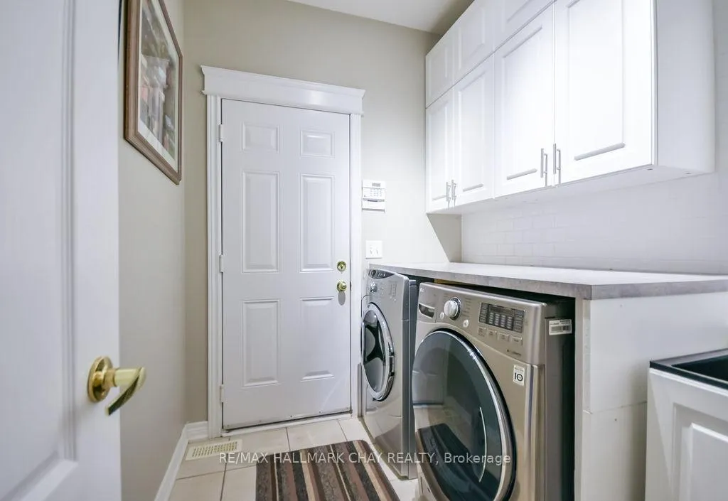 Photo 23 of 34 Meadowood Drive, Wasaga Beach — HOMEH