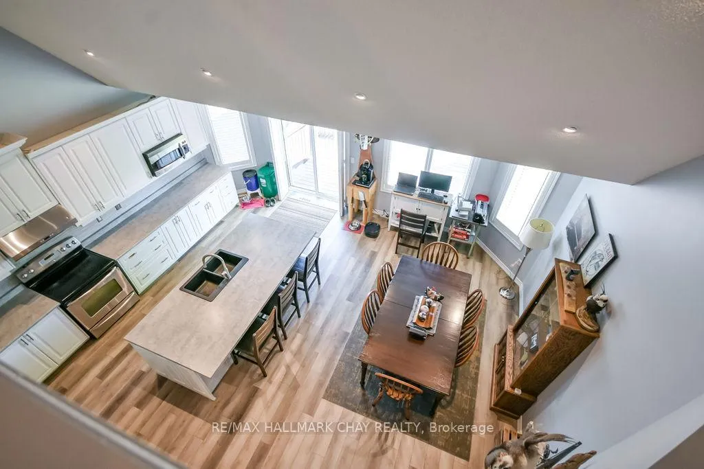 Photo 27 of 34 Meadowood Drive, Wasaga Beach — HOMEH