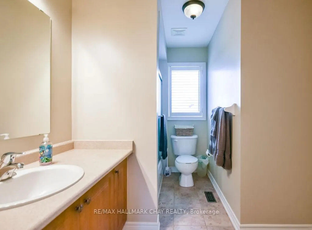Photo 32 of 34 Meadowood Drive, Wasaga Beach — HOMEH