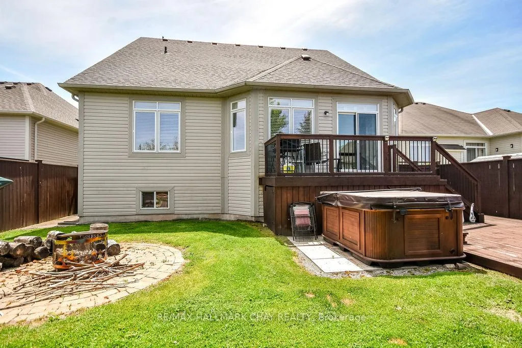 Photo 40 of 34 Meadowood Drive, Wasaga Beach — HOMEH