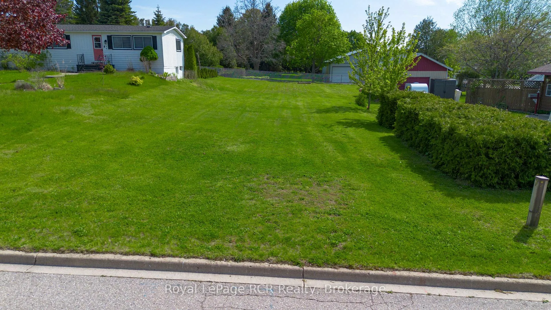 Photo of 344 St. Albert Street