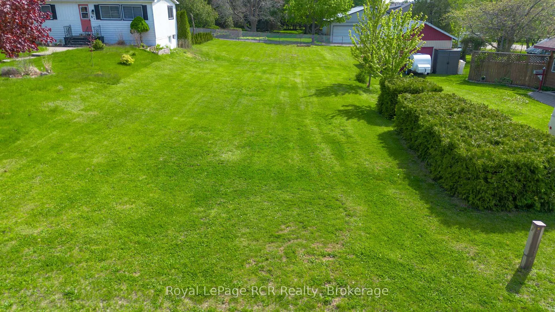 Photo 2 of 344 St. Albert Street, Kincardine — HOMEH
