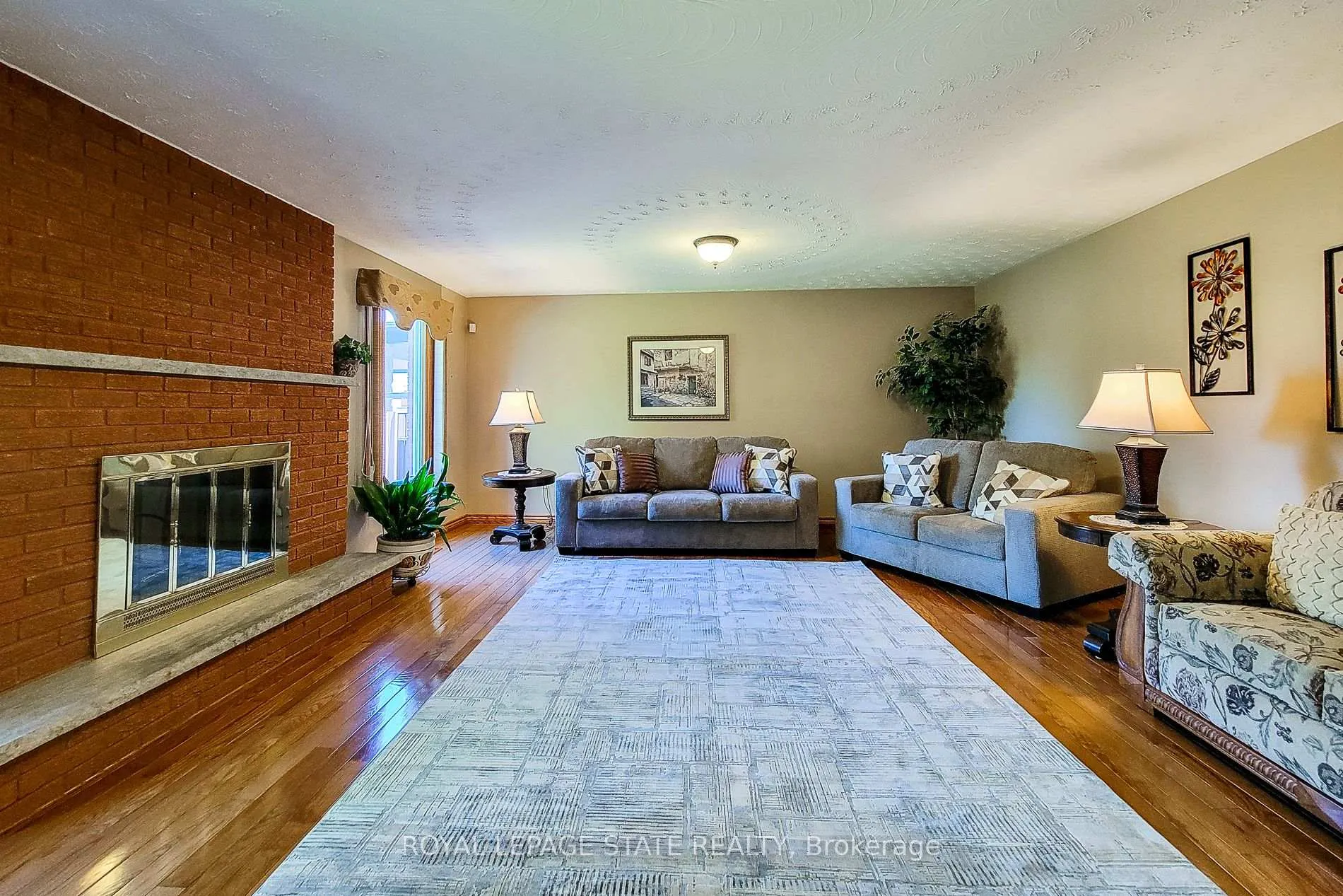 Photo 30 of 56 Teak Street, Hamilton, Stoney Creek — HOMEH