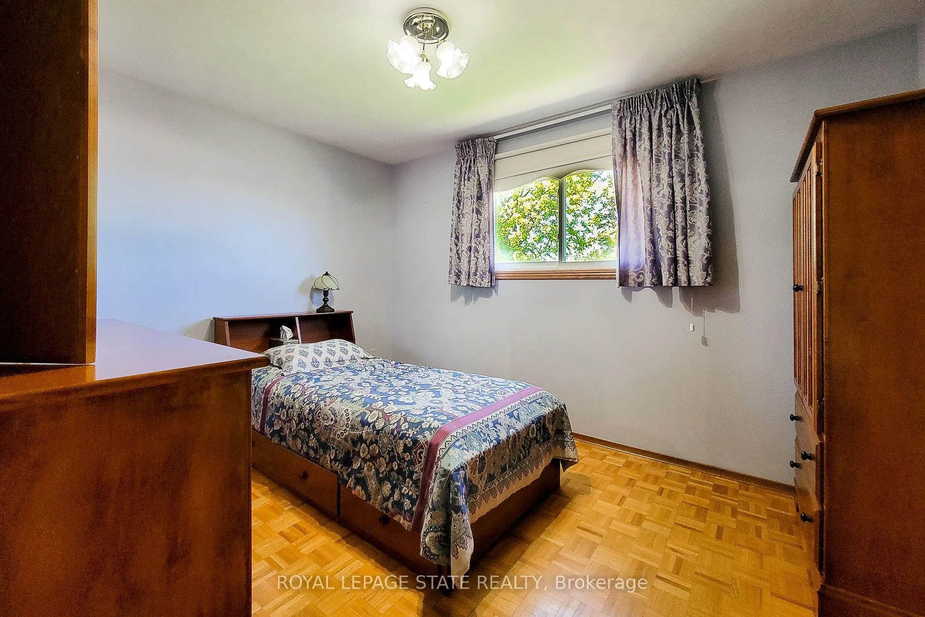 Photo 37 of 56 Teak Street, Hamilton, Stoney Creek — HOMEH