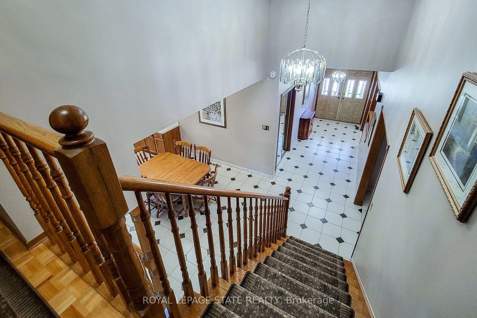 Photo 41 of 56 Teak Street, Hamilton, Stoney Creek — HOMEH