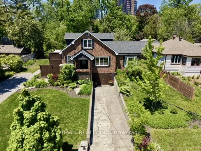 Photo 47 of 36 Dalton Street, Barrie, City Centre — HOMEH