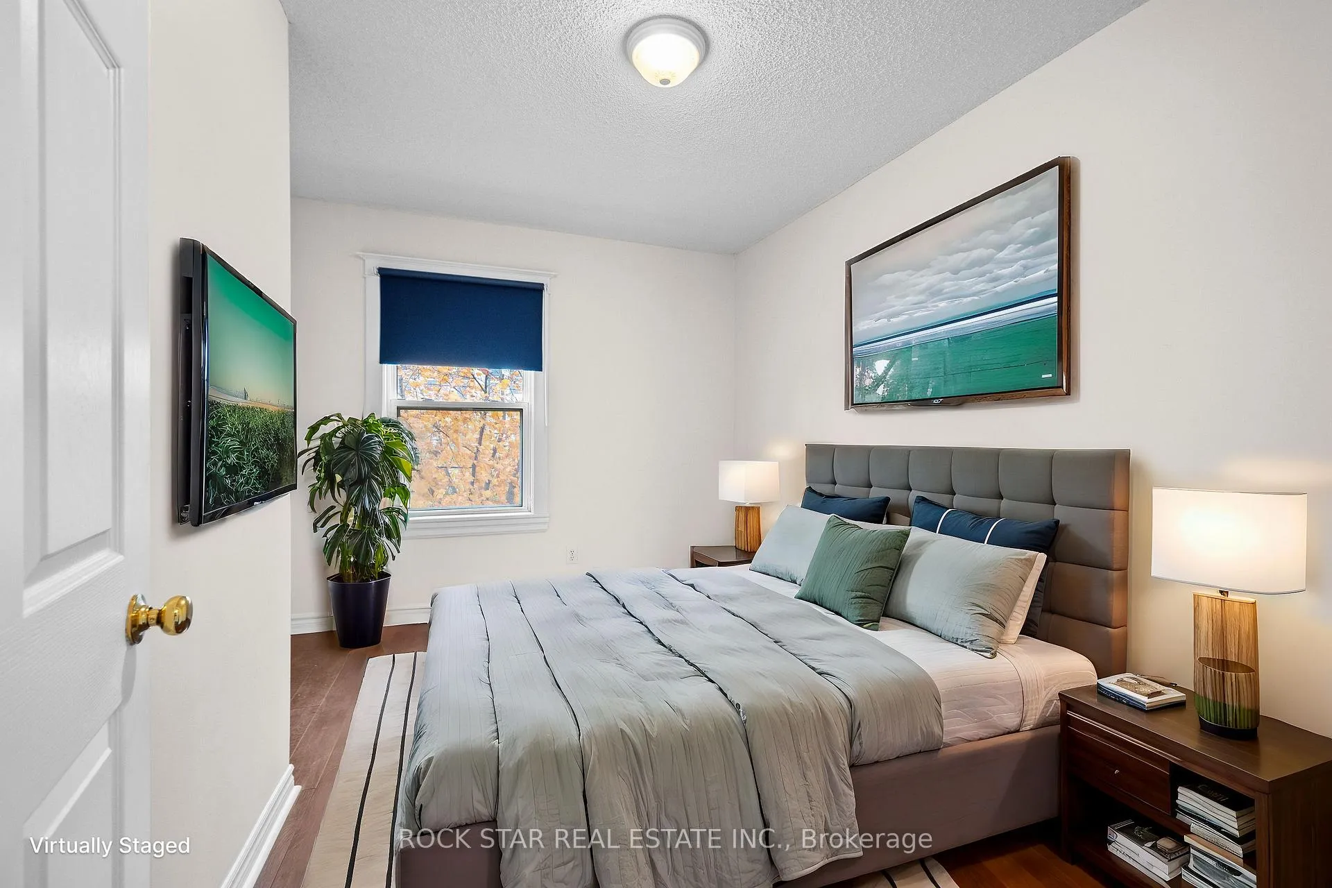 Photo 7 of Unit Upper, 15 Melrose Avenue N, Hamilton, Stipley — HOMEH