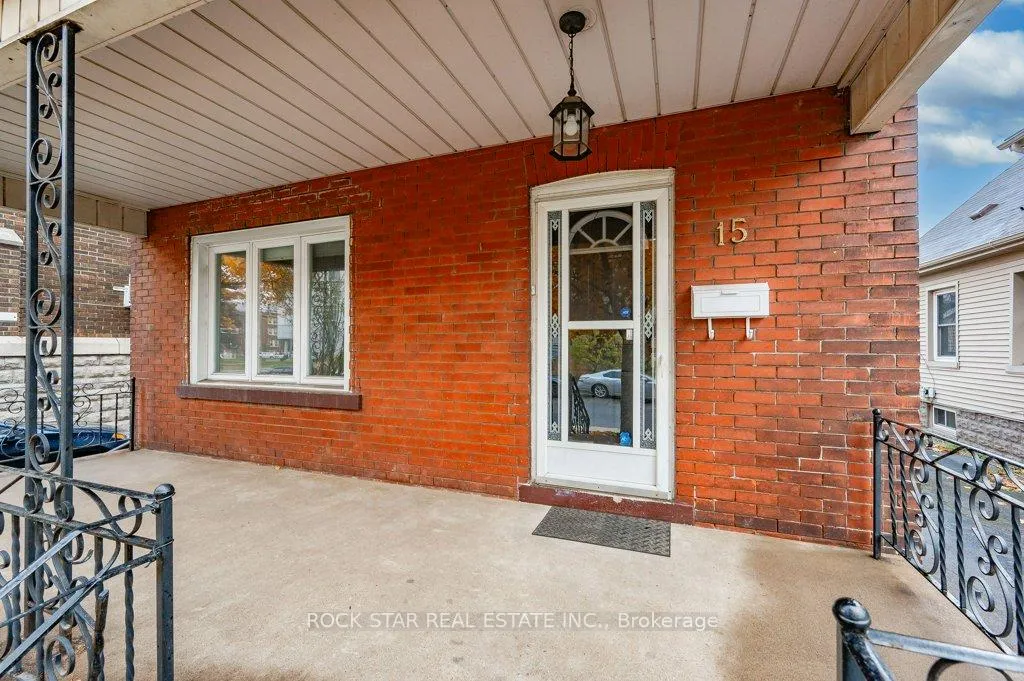 Photo 21 of Unit Upper, 15 Melrose Avenue N, Hamilton, Stipley — HOMEH