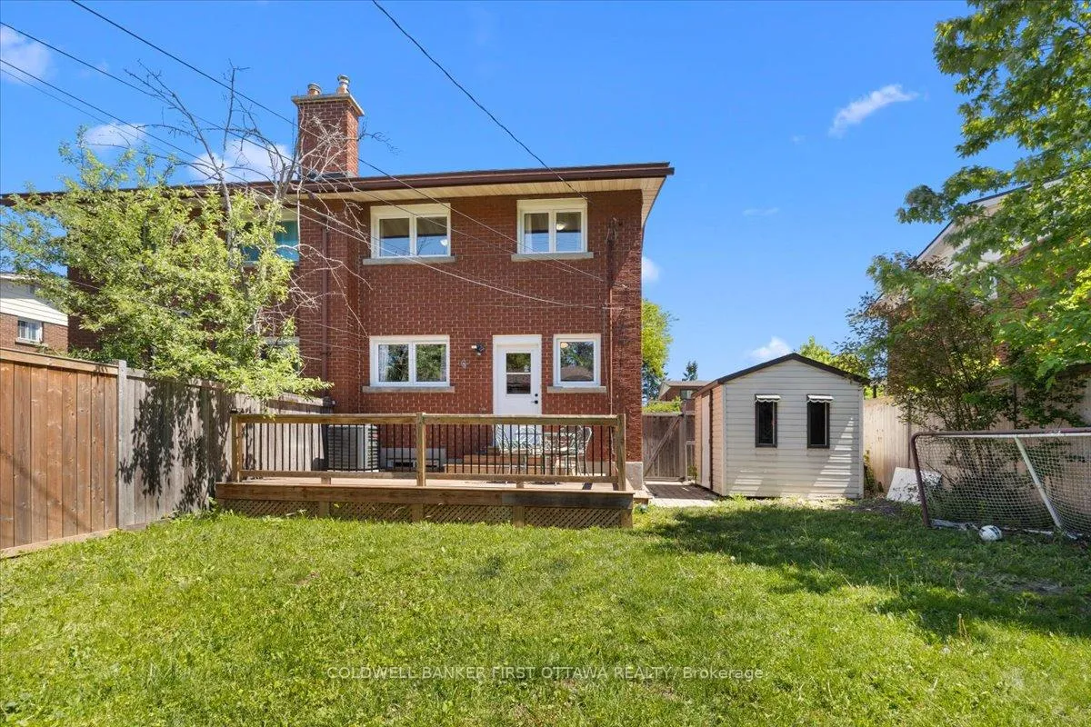 Photo 27 of 998 Mossdale Street, Ottawa, Queensway Terrace North — HOMEH