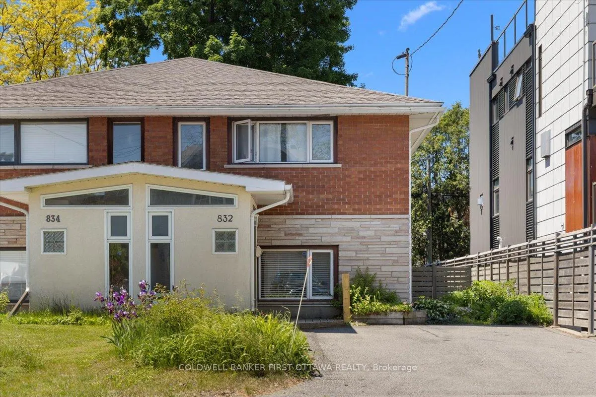 Photo 1 of 832 Ivanhoe Avenue, Ottawa, Queensway Terrace North — HOMEH