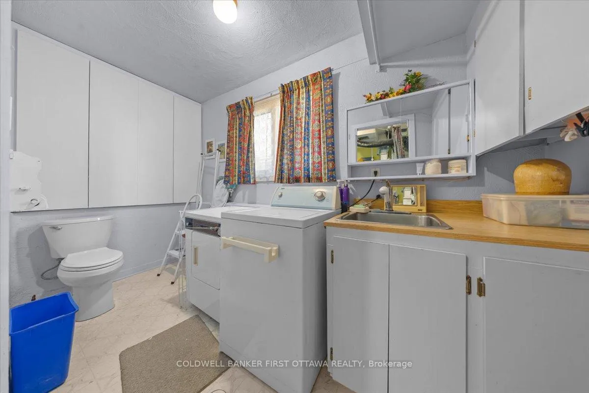Photo 28 of 832 Ivanhoe Avenue, Ottawa, Queensway Terrace North — HOMEH
