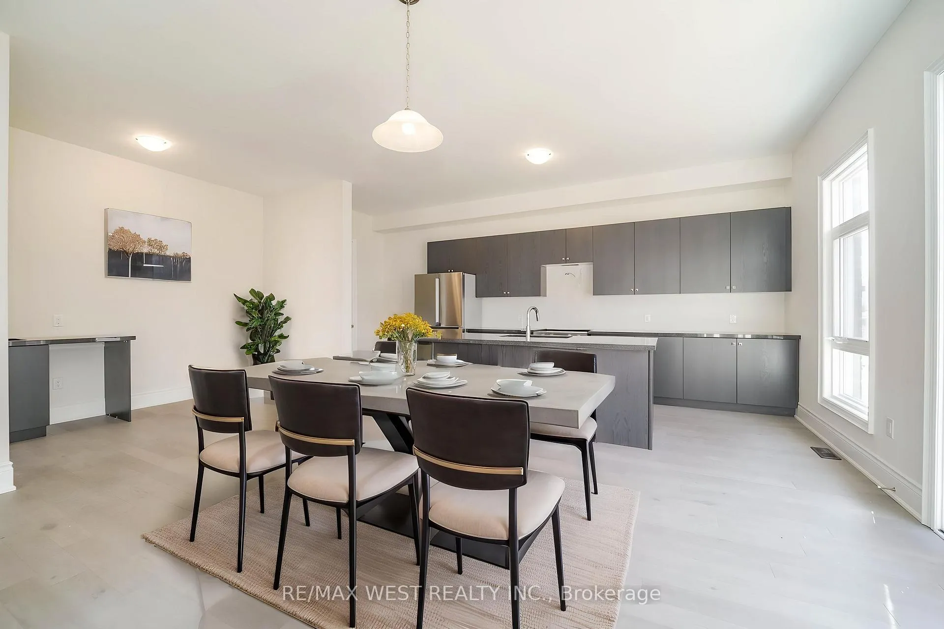 Photo 6 of 8 Tarbox Avenue, Caledon, Caledon East — HOMEH