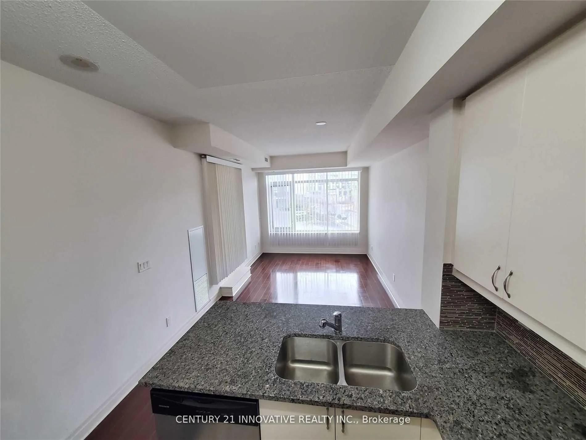 Photo 14 of Unit 302, 8130 Birchmount Road, Markham, Unionville — HOMEH