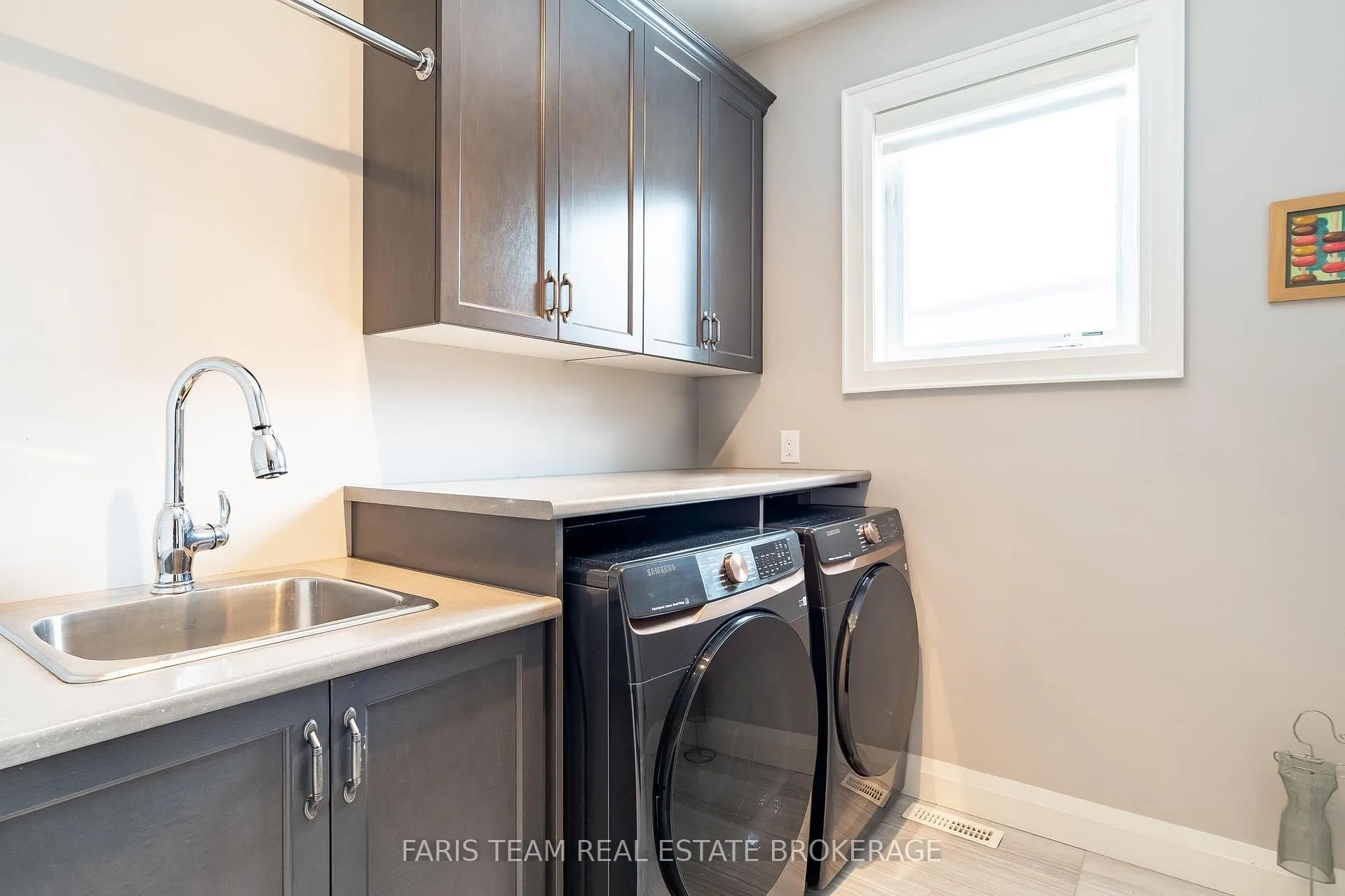 Photo 24 of 142 Mennill Drive, Springwater, Minesing — HOMEH
