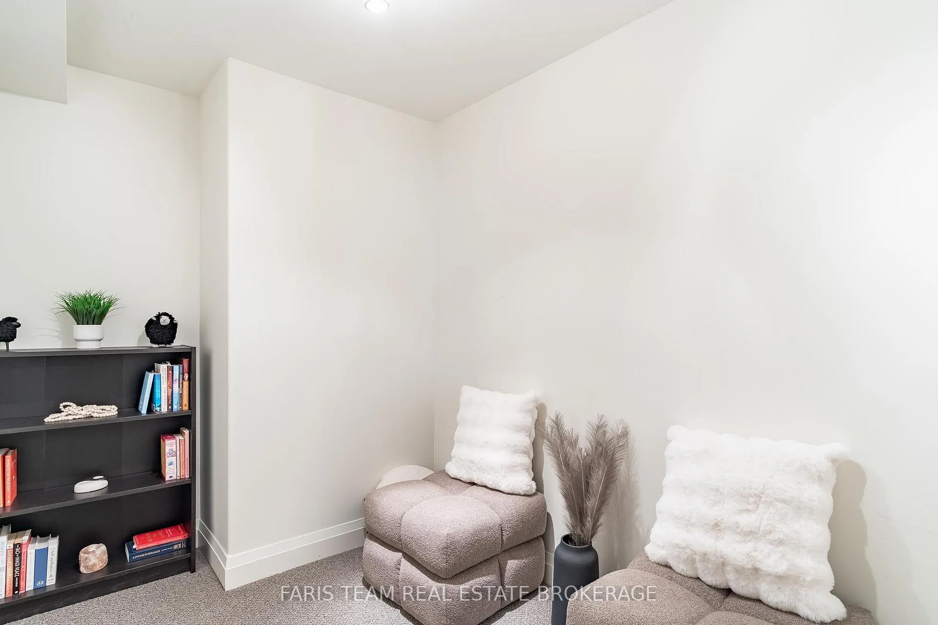 Photo 32 of 142 Mennill Drive, Springwater, Minesing — HOMEH