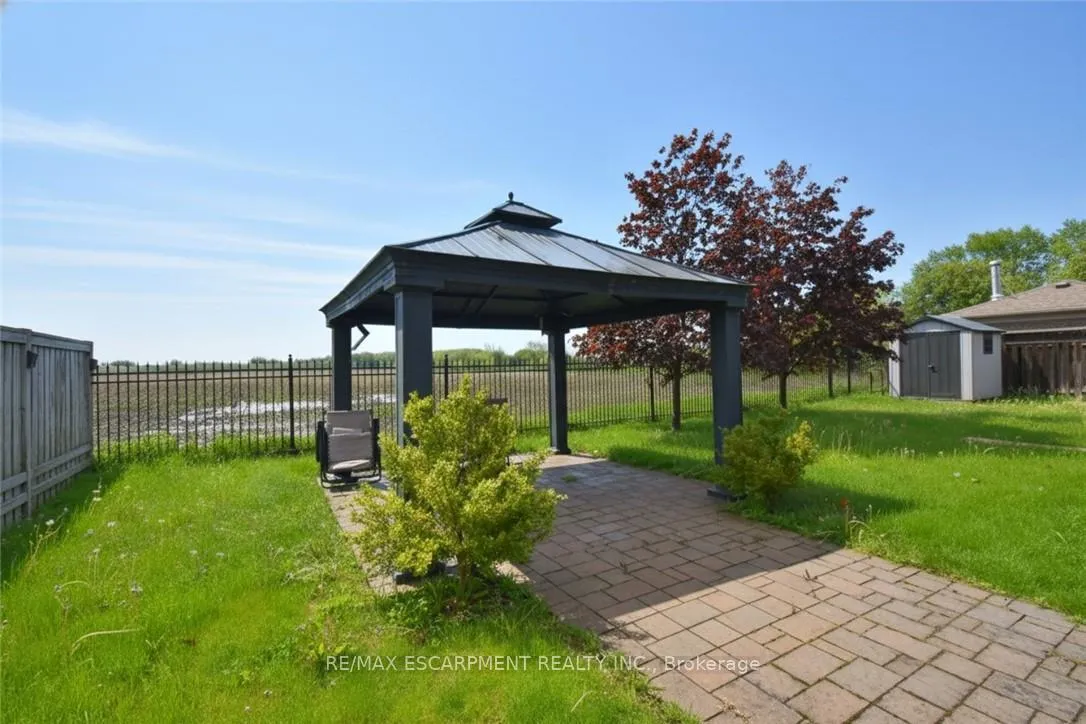 Photo 38 of 708 Winston Road, Grimsby, Grimsby Beach — HOMEH