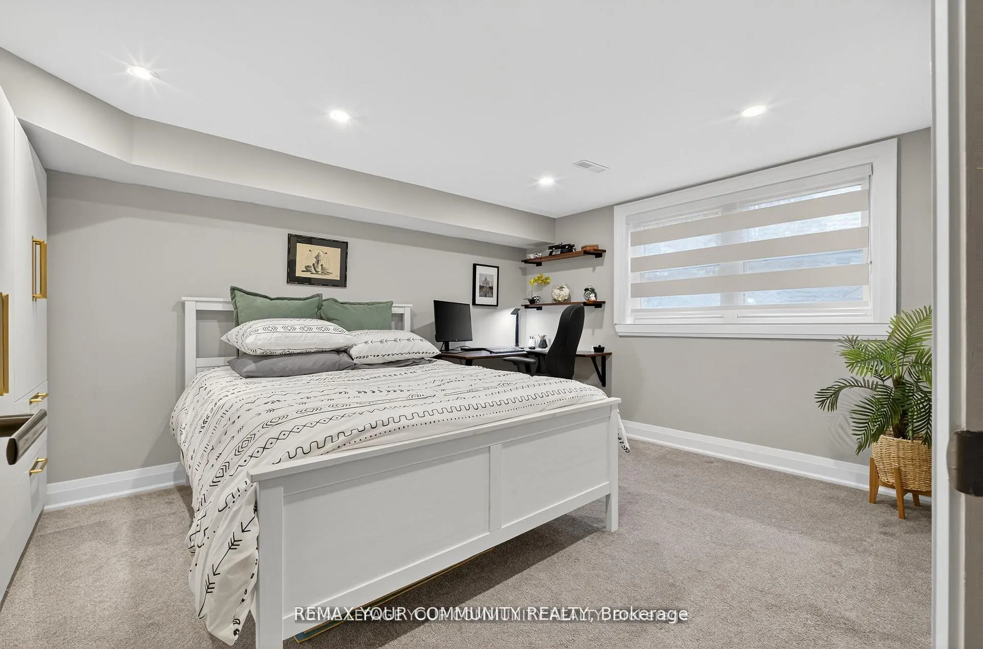 Photo 22 of 105 Orchard Heights Boulevard, Aurora, Aurora Heights — HOMEH