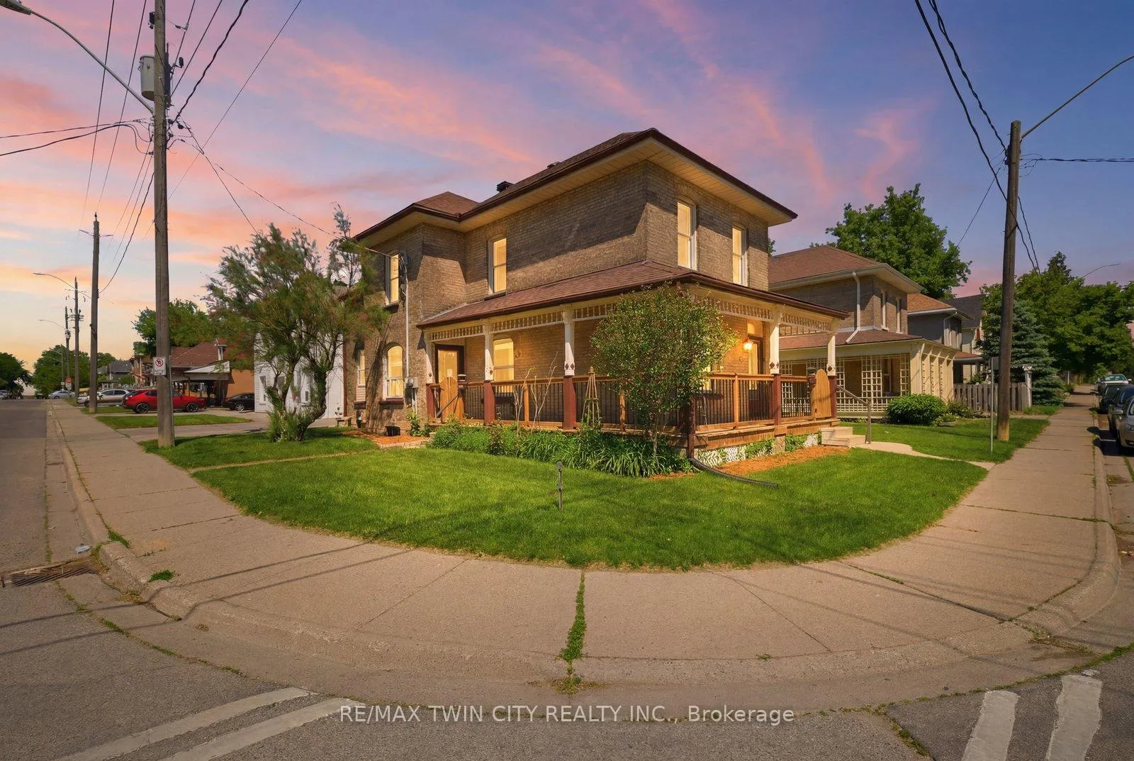 Photo 31 of 76 Brock Street, Brantford, Victoria/Arthur — HOMEH