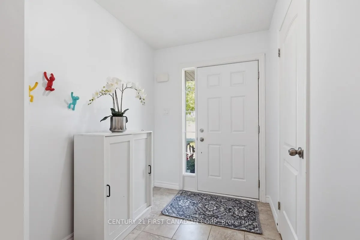 Photo 9 of 1701 Stackhouse Avenue, London, North C — HOMEH