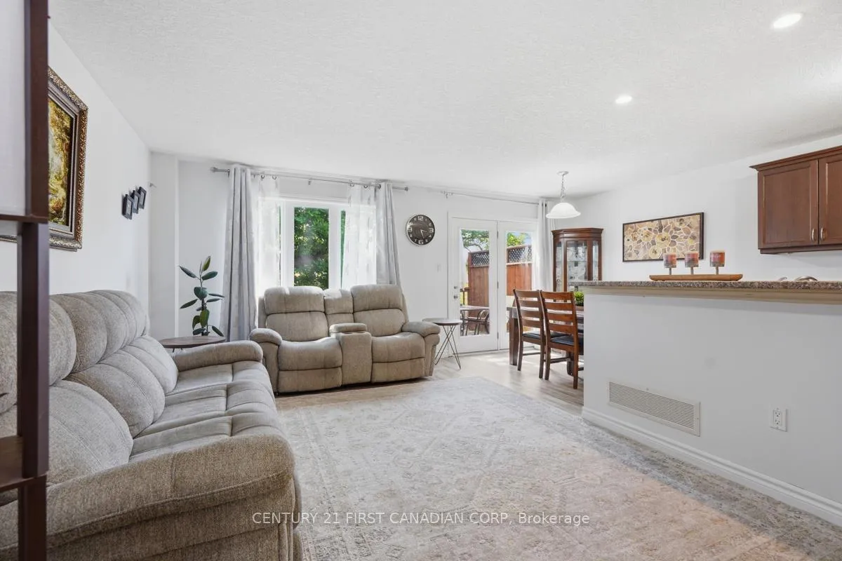 Photo 12 of 1701 Stackhouse Avenue, London, North C — HOMEH
