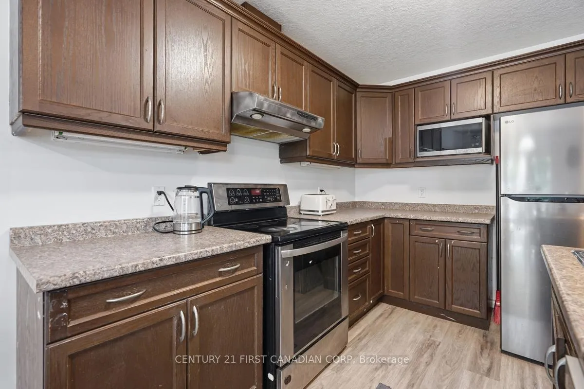 Photo 19 of 1701 Stackhouse Avenue, London, North C — HOMEH