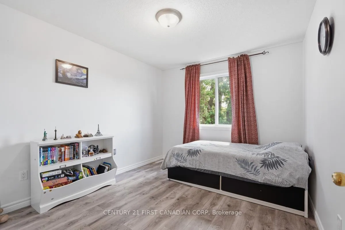 Photo 29 of 1701 Stackhouse Avenue, London, North C — HOMEH