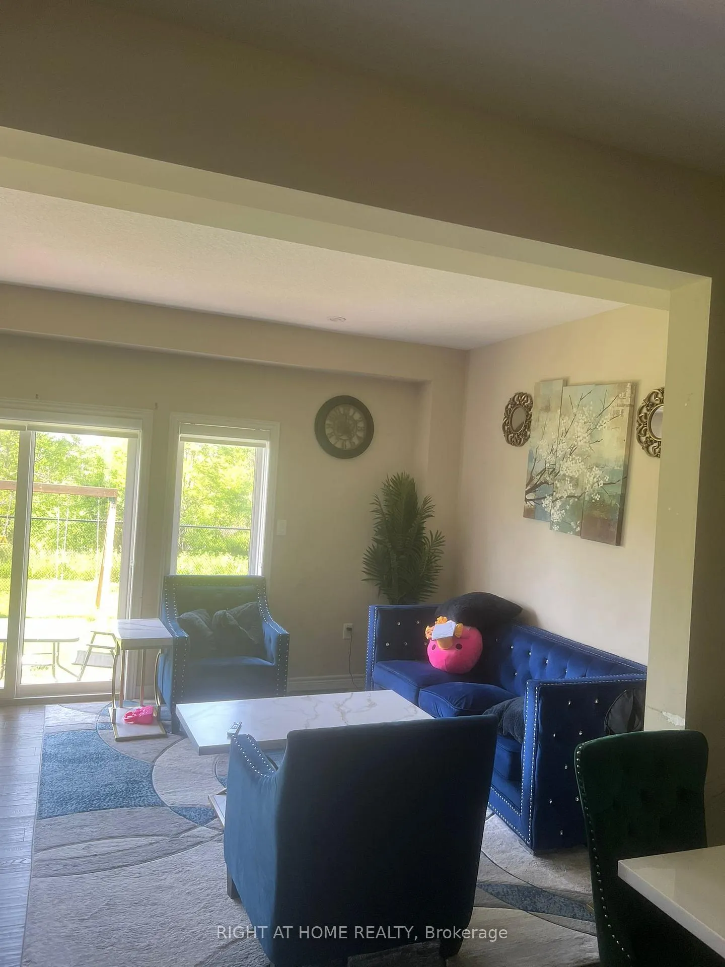 Photo 9 of 73 Dodman Crescent, Hamilton, Ancaster — HOMEH