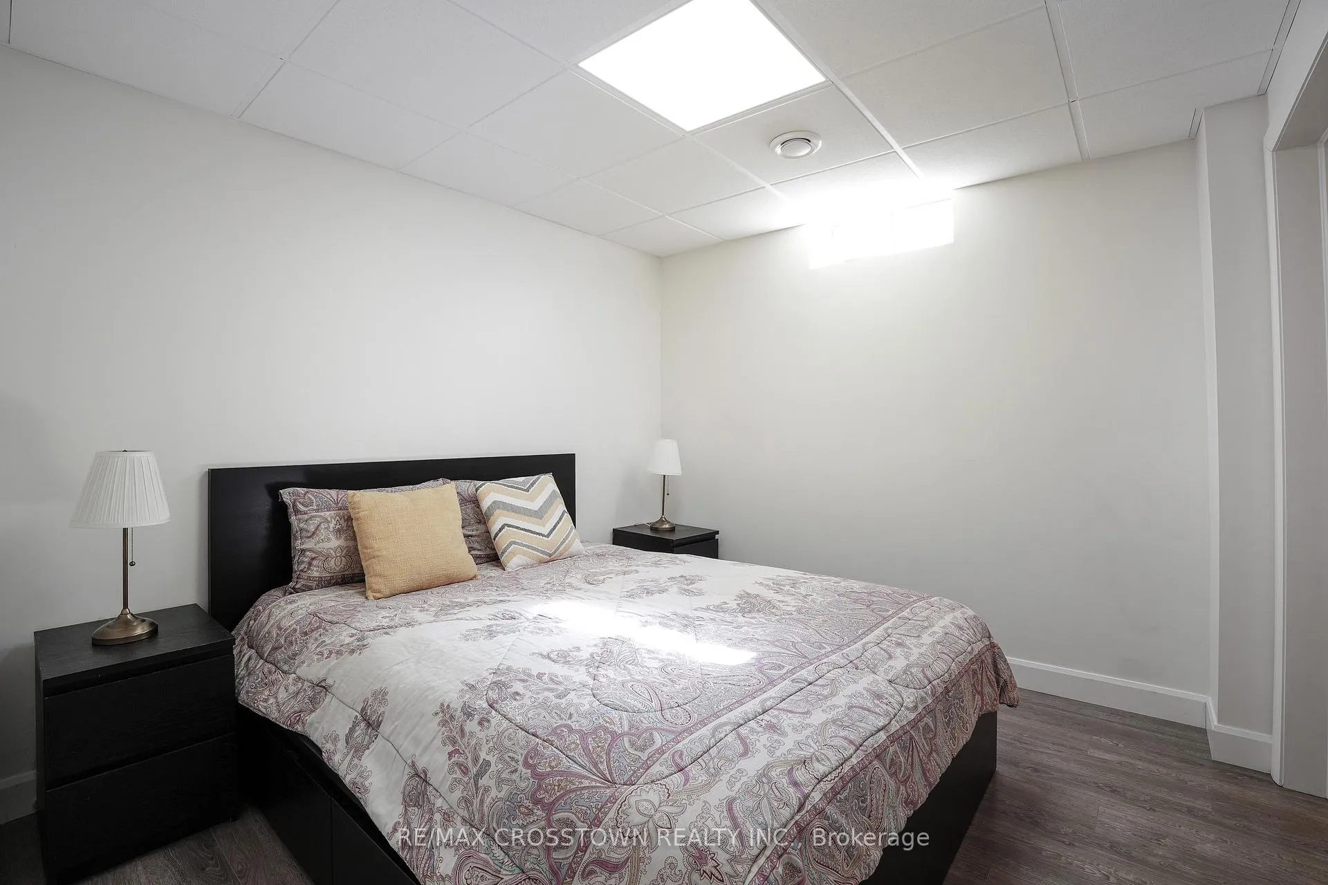 Photo 18 of 22 Bluegrass Drive, Barrie, Holly — HOMEH