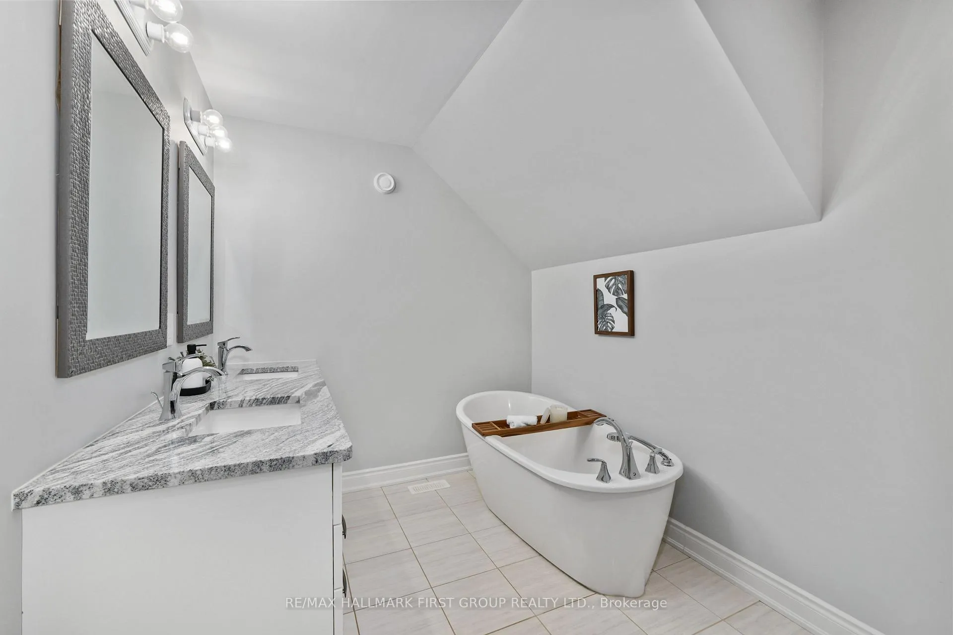 Photo 24 of 872 John Fairhurst Boulevard, Cobourg — HOMEH