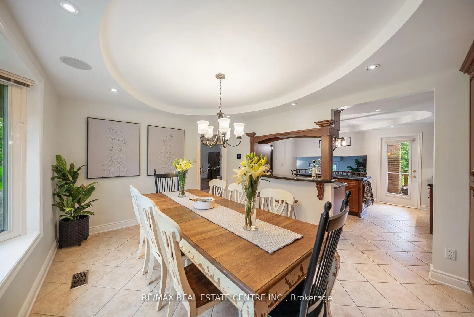 Photo 9 of 1684 Vaughan Drive, Caledon, Caledon Village — HOMEH