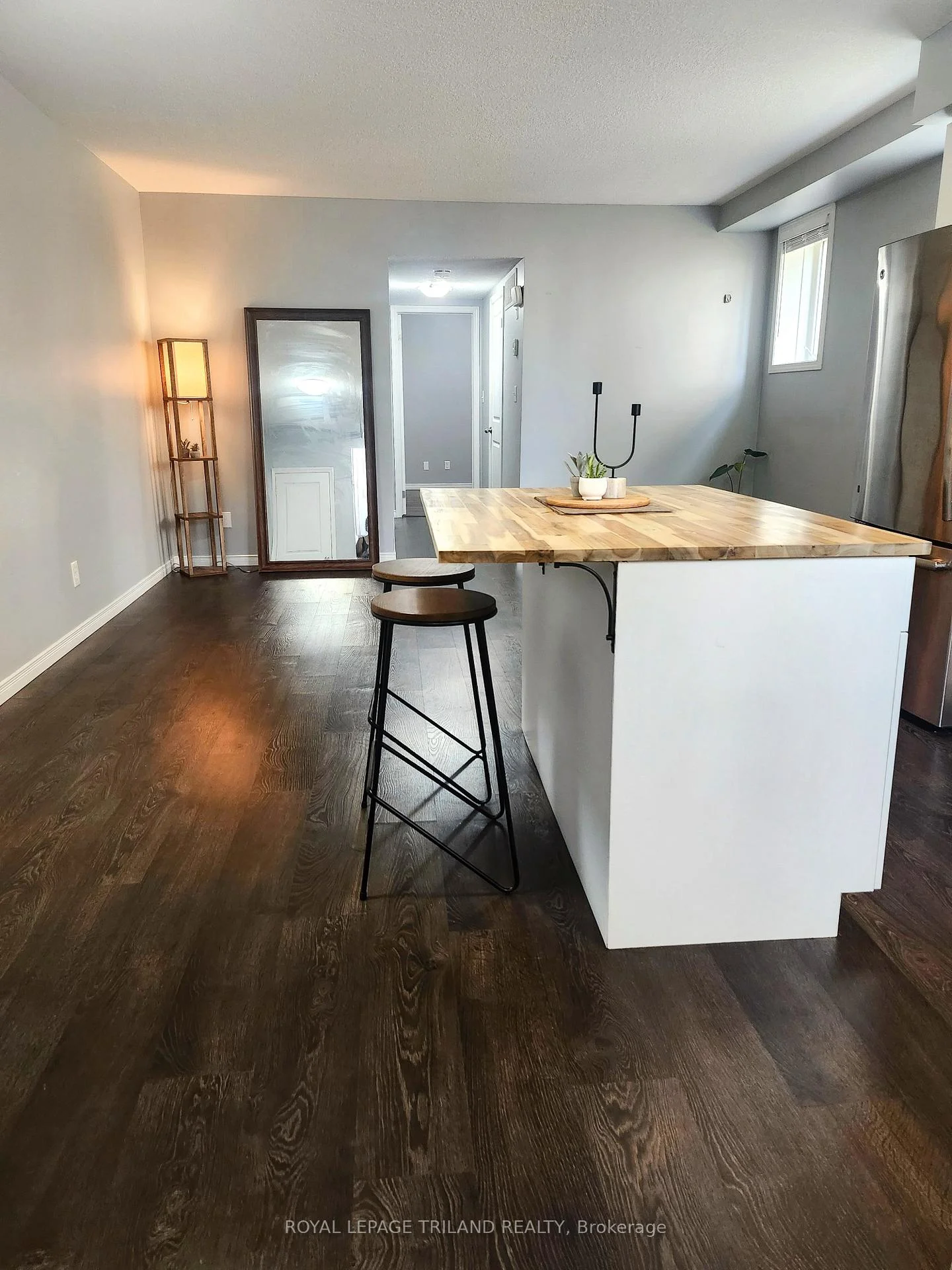 Photo 15 of Unit 25, 3200 Singleton Avenue, London, South W — HOMEH
