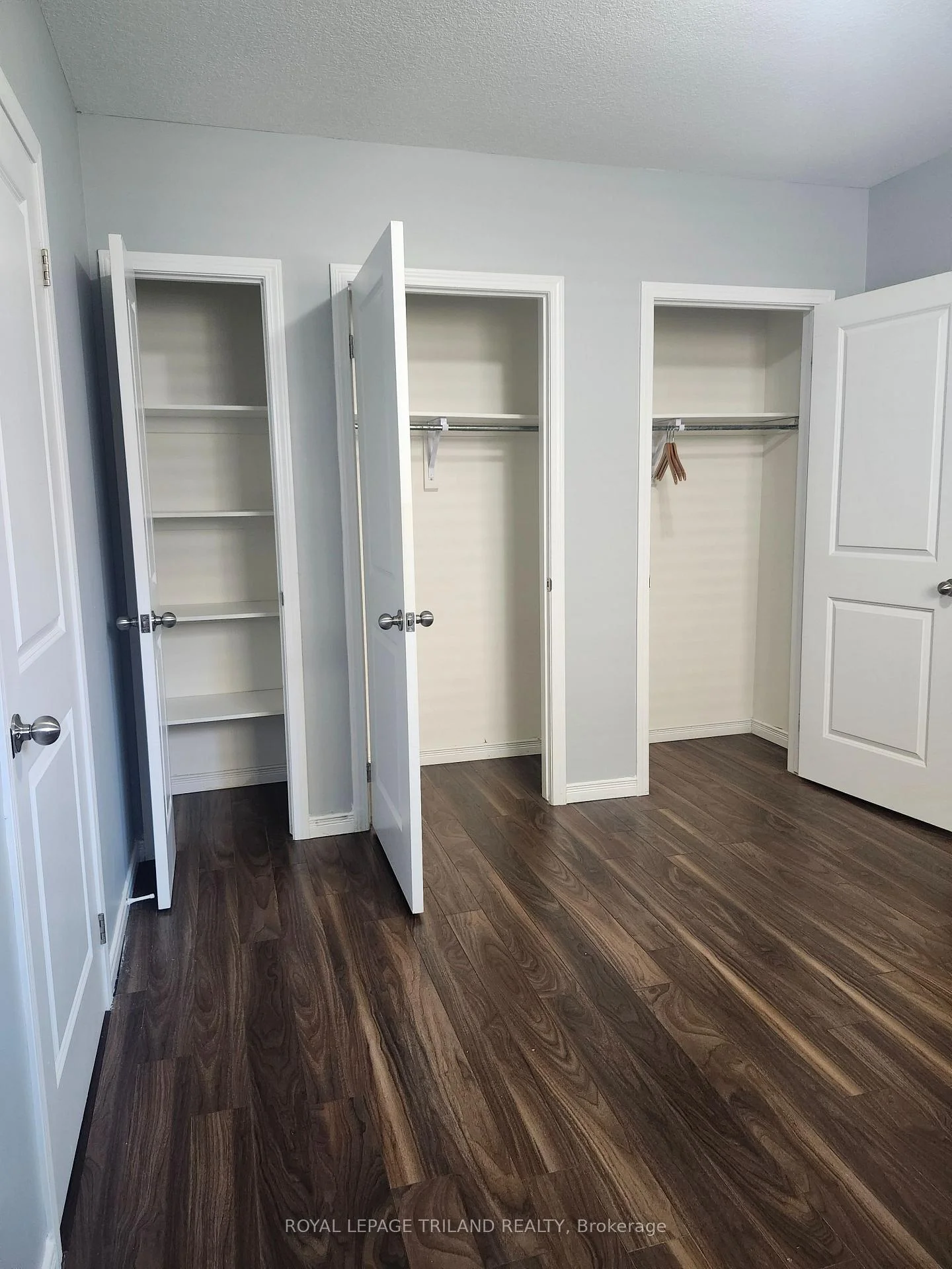 Photo 18 of Unit 25, 3200 Singleton Avenue, London, South W — HOMEH