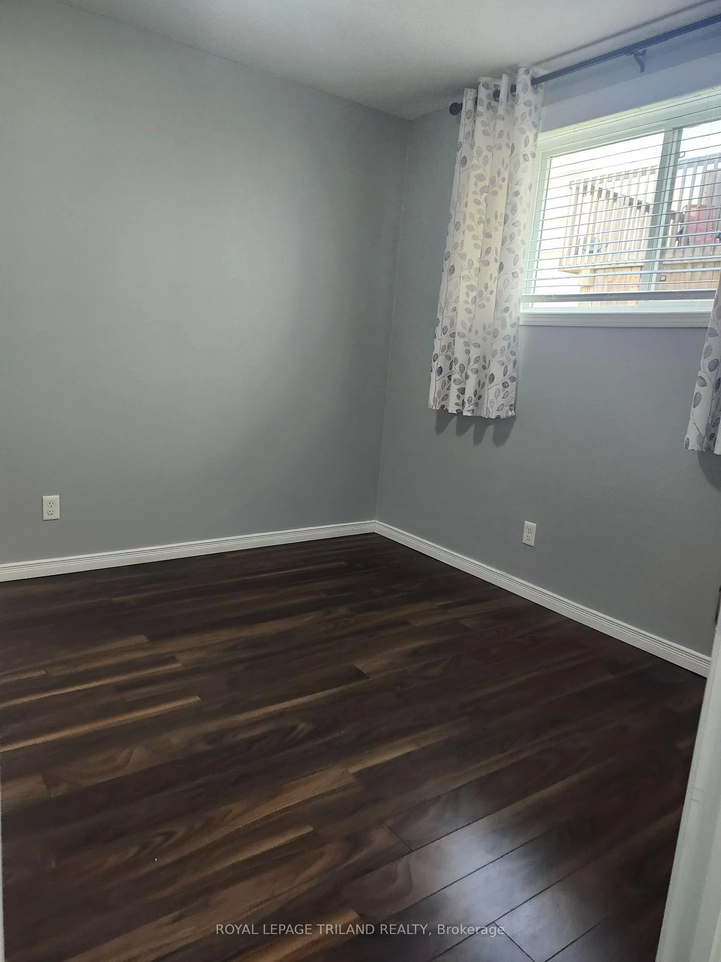 Photo 19 of Unit 25, 3200 Singleton Avenue, London, South W — HOMEH