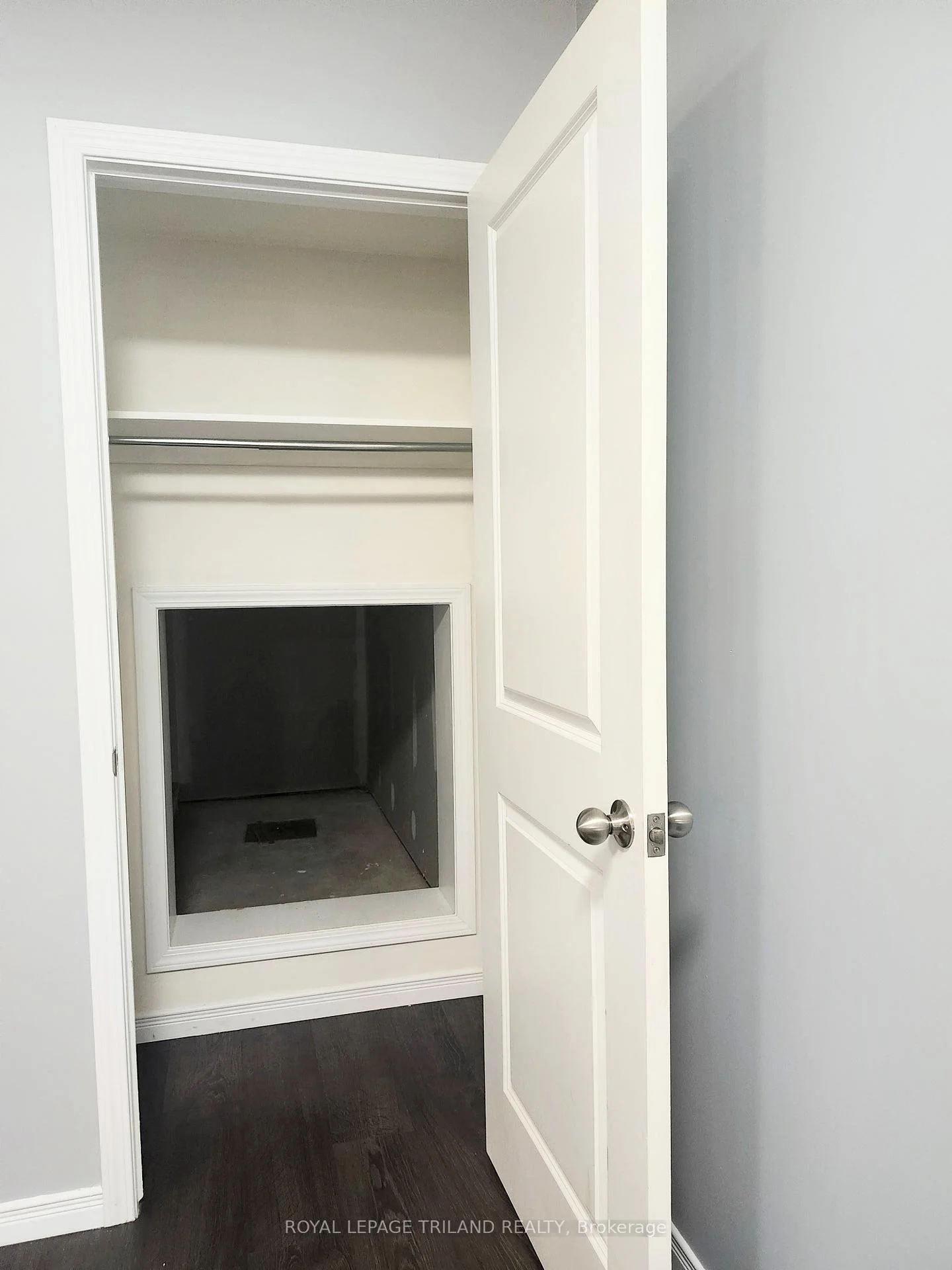 Photo 21 of Unit 25, 3200 Singleton Avenue, London, South W — HOMEH
