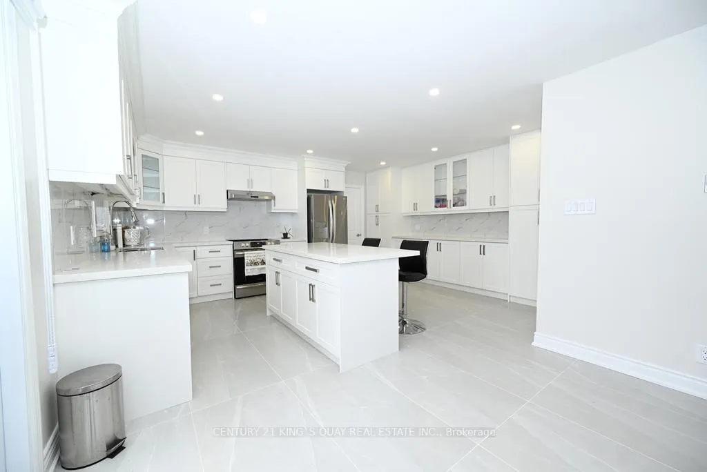 Photo 3 of 88 Bayshore Drive, Ramara, Brechin — HOMEH