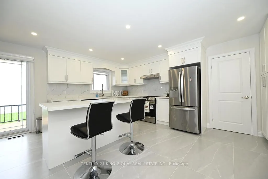 Photo 4 of 88 Bayshore Drive, Ramara, Brechin — HOMEH