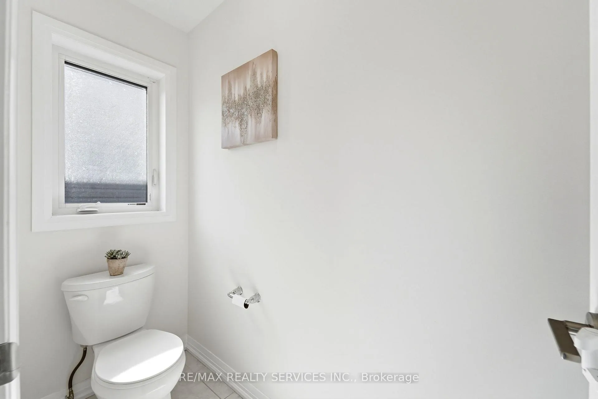 Photo 31 of 6 George Brier Drive W, Brant, Paris — HOMEH