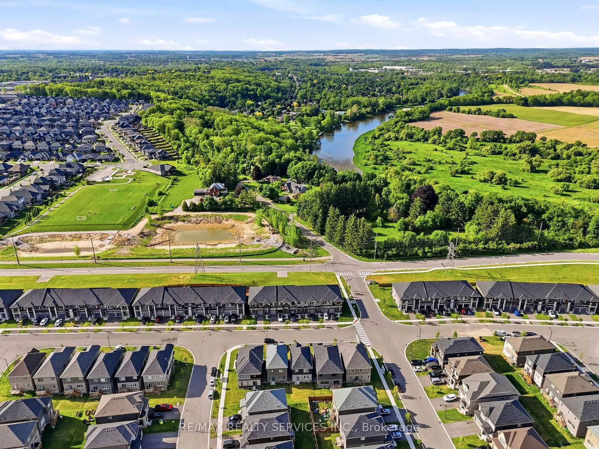 Photo 45 of 6 George Brier Drive W, Brant, Paris — HOMEH