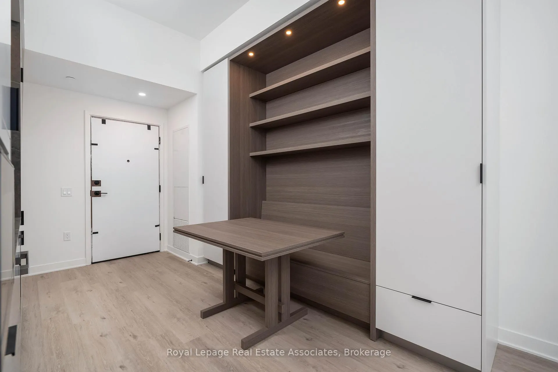 Photo 3 of Unit 3908, 55 Charles Street E, Toronto, Church-Yonge Corridor — HOMEH