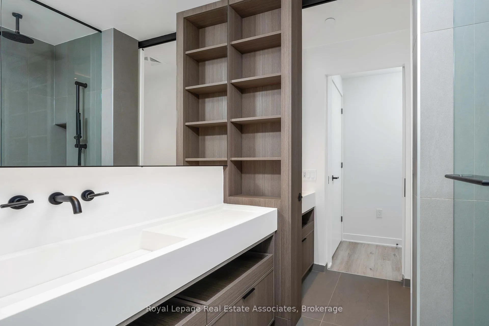 Photo 16 of Unit 3908, 55 Charles Street E, Toronto, Church-Yonge Corridor — HOMEH