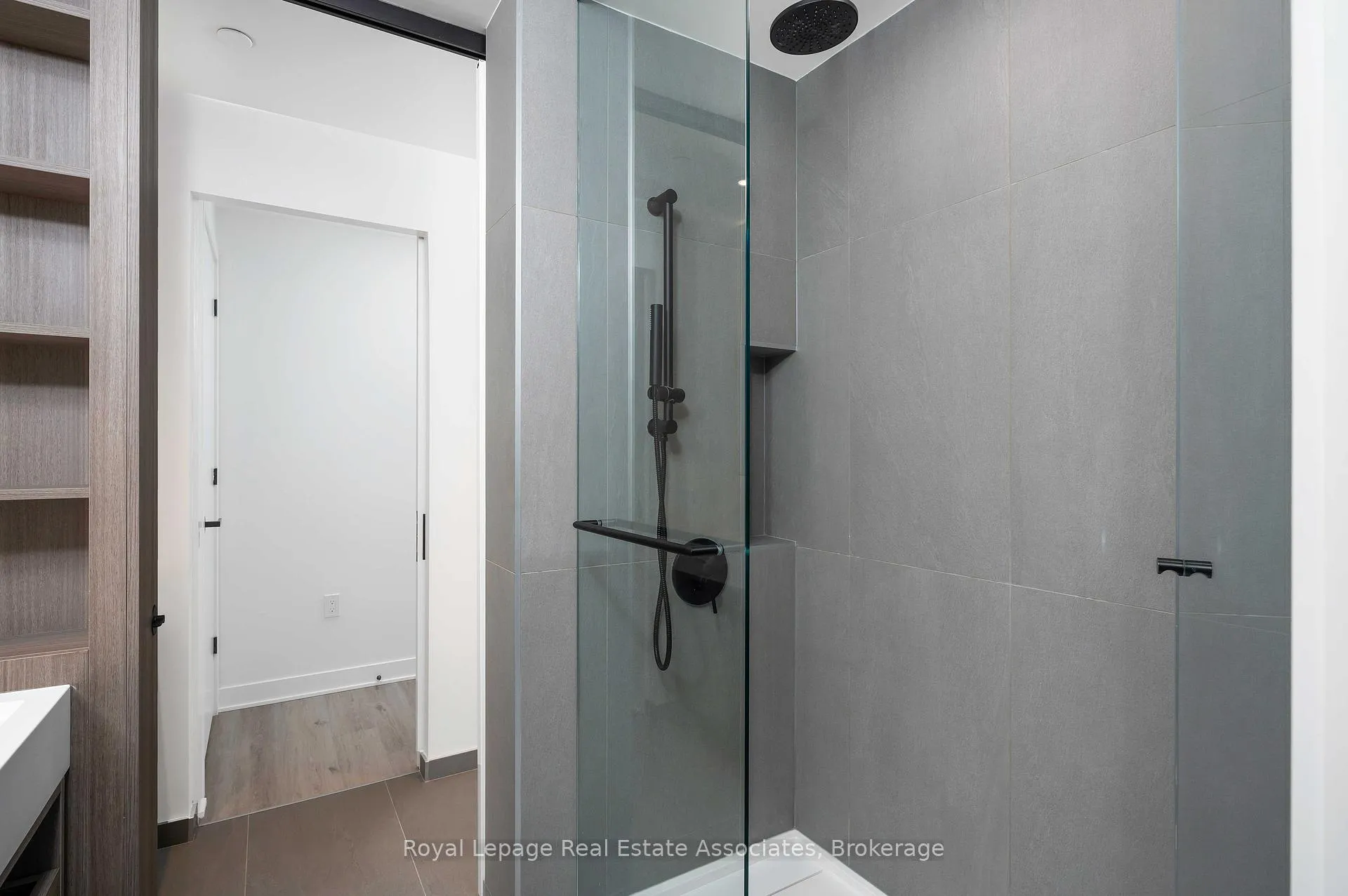 Photo 19 of Unit 3908, 55 Charles Street E, Toronto, Church-Yonge Corridor — HOMEH