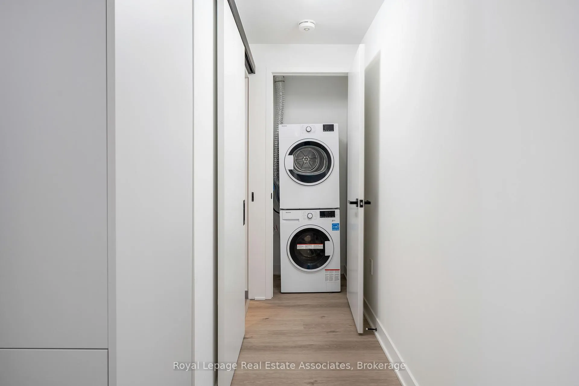 Photo 21 of Unit 3908, 55 Charles Street E, Toronto, Church-Yonge Corridor — HOMEH